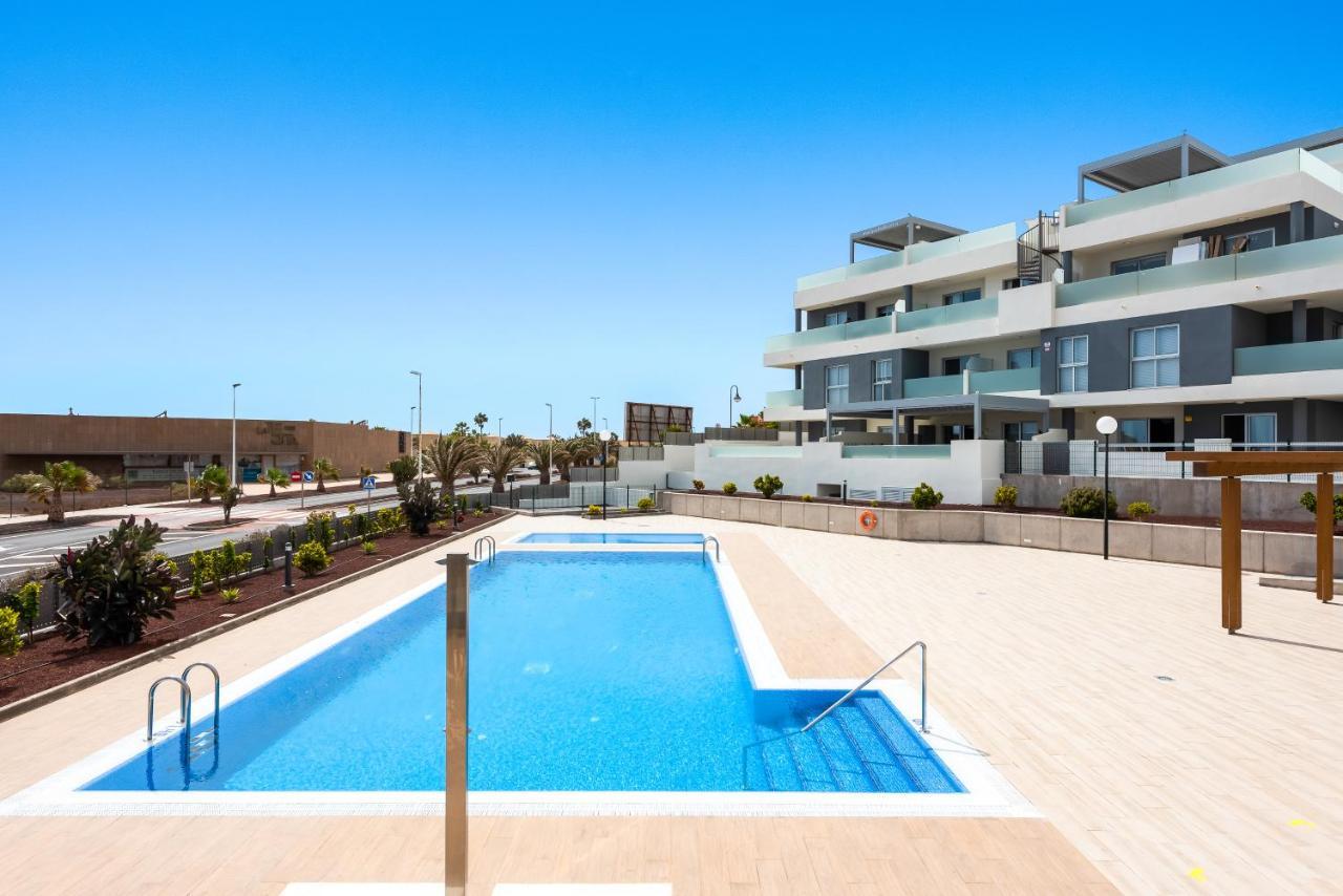 Explorer'S Beach Apartment Granadilla De Abona Bagian luar foto